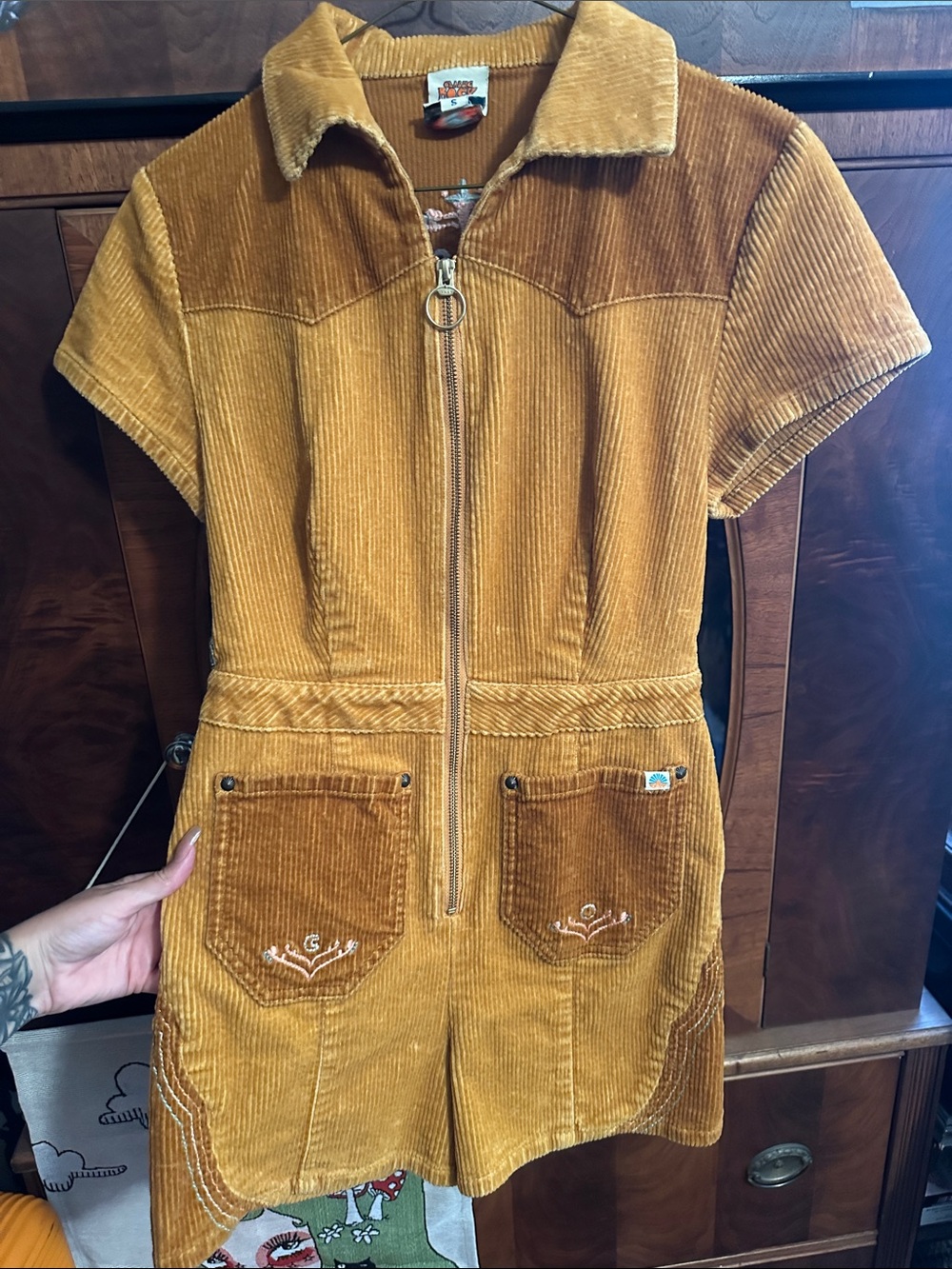 Corduroy Short-Sleeve Mini coveralls shorts in Mustard with Embroidered Yoke - Picture 2 of 4